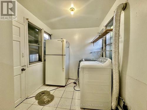 12 Rotherham Avenue, Toronto, ON - Indoor Photo Showing Laundry Room