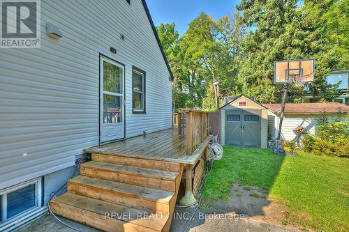 5737 Brookfield Avenue, Niagara Falls, ON - Outdoor