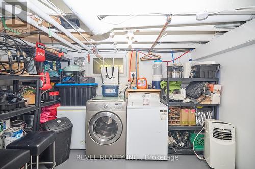 5737 Brookfield Avenue, Niagara Falls, ON - Indoor Photo Showing Laundry Room