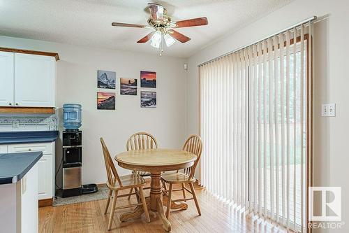 2944 41 Av Nw, Edmonton, AB - Indoor Photo Showing Dining Room