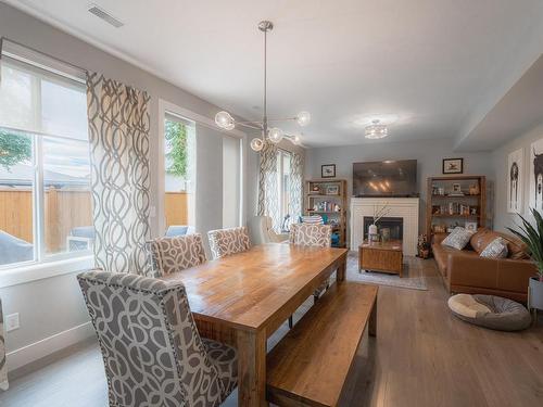 733 Hayward Place, Kamloops, BC - Indoor Photo Showing Living Room With Fireplace