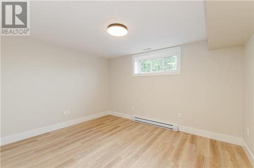 9 Balfour Court, Moncton, NB - Indoor Photo Showing Other Room