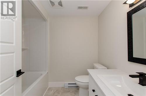 9 Balfour Court, Moncton, NB - Indoor Photo Showing Bathroom