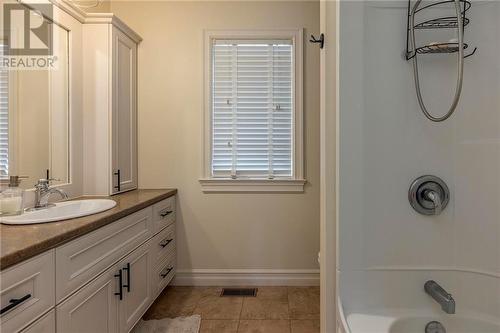 54 Mccoy Street, Moncton, NB - Indoor Photo Showing Bathroom