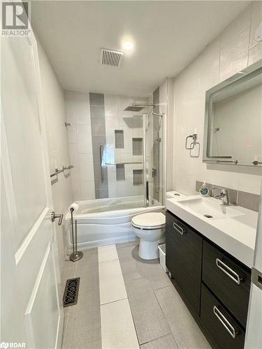 172 Byron Street, Quinte West, ON - Indoor Photo Showing Bathroom