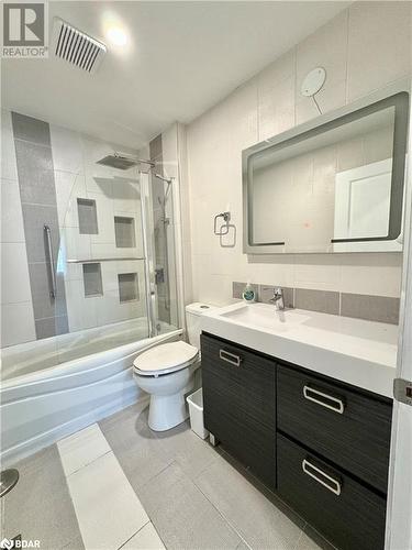 172 Byron Street, Quinte West, ON - Indoor Photo Showing Bathroom