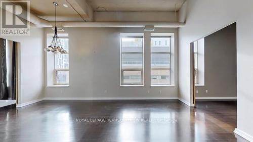 405 - 135 Dalhousie Street, Toronto, ON - Indoor Photo Showing Other Room