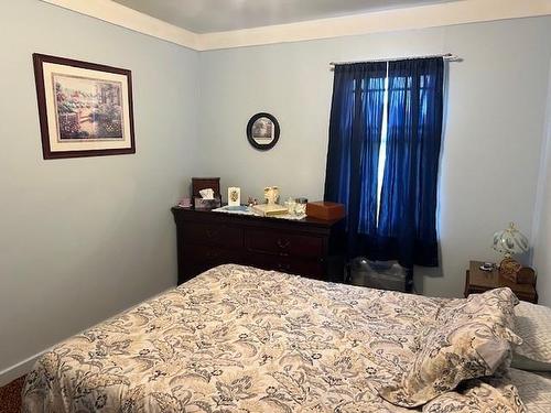 772 304Th Street, Kimberley, BC - Indoor Photo Showing Bedroom