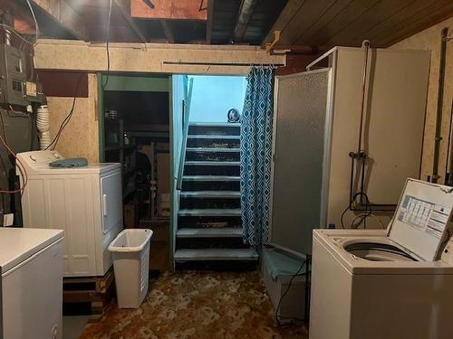 772 304Th Street, Kimberley, BC - Indoor Photo Showing Laundry Room