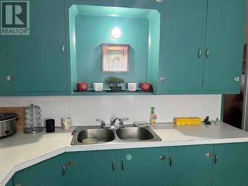 772 304Th  Street, Kimberley, BC - Indoor Photo Showing Kitchen With Double Sink