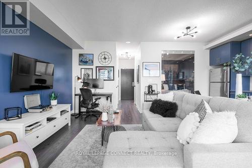 2125 - 165 Legion Road N, Toronto, ON - Indoor Photo Showing Living Room