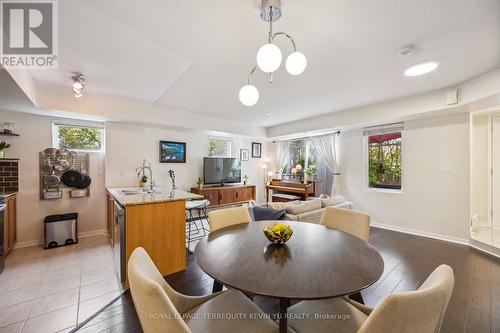 125 - 20 Elsie Lane, Toronto, ON - Indoor Photo Showing Dining Room