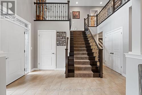 74 Creekside Drive, Welland, ON - Indoor Photo Showing Other Room