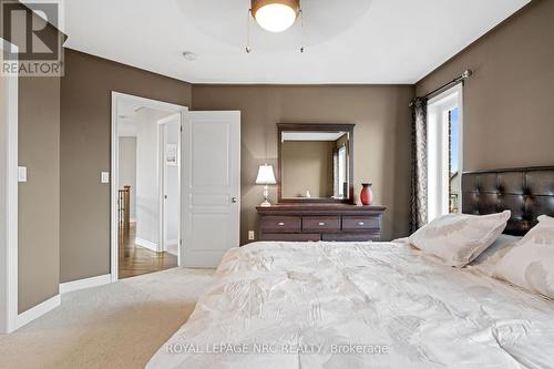 74 Creekside Drive, Welland, ON - Indoor Photo Showing Bedroom