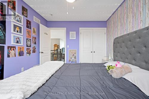 74 Creekside Drive, Welland, ON - Indoor Photo Showing Bedroom