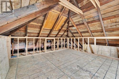 32 Terrace Hill Street, Brantford, ON - Indoor Photo Showing Other Room