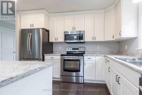 12 Crews Crescent, Quinte West, ON - Indoor Photo Showing Kitchen With Double Sink