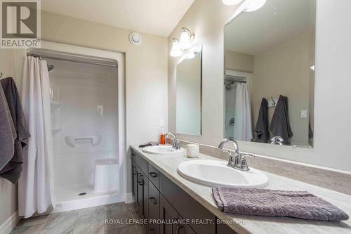 12 Crews Crescent, Quinte West, ON - Indoor Photo Showing Bathroom