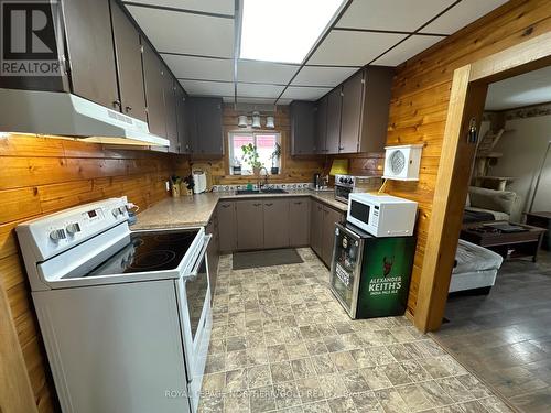 105 Fourth Street, Kirkland Lake, ON - Indoor Photo Showing Kitchen With Double Sink