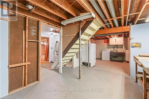 1467 Stevensville Road, Fort Erie, ON - Indoor Photo Showing Basement