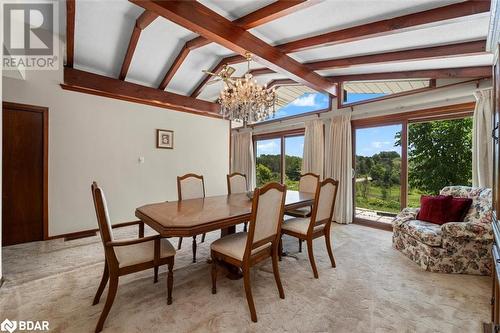 1098 Sideroad 15, Schomberg, ON - Indoor Photo Showing Dining Room