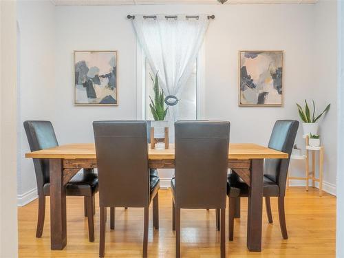 330 Lipton Street, Winnipeg, MB - Indoor Photo Showing Dining Room