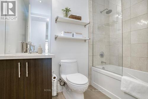 201 - 39 Queens Quay E, Toronto, ON - Indoor Photo Showing Bathroom