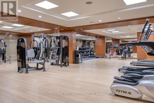 201 - 39 Queens Quay E, Toronto, ON - Indoor Photo Showing Gym Room