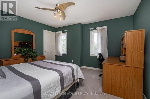 74 Hearthwood Crescent, Kitchener, ON - Indoor Photo Showing Bedroom