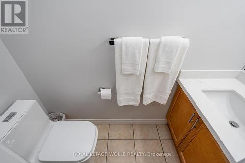 74 Hearthwood Crescent, Kitchener, ON - Indoor Photo Showing Bathroom