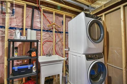 234 Adley Drive, Brockville, ON - Indoor Photo Showing Laundry Room