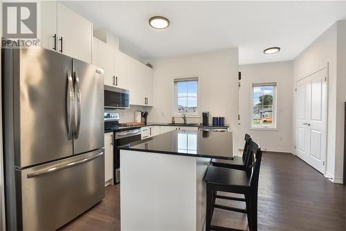 234 Adley Drive, Brockville, ON - Indoor Photo Showing Kitchen