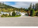 1002 11Th  N Avenue, Creston, BC  - Outdoor 