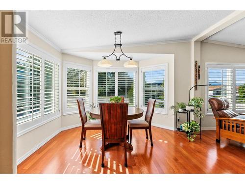 1002 11Th  N Avenue, Creston, BC - Indoor Photo Showing Dining Room