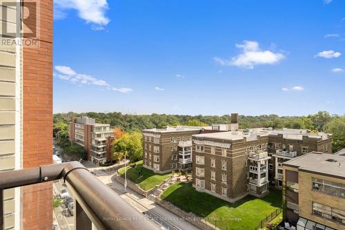 605 - 2118 Bloor Street W, Toronto, ON - Outdoor