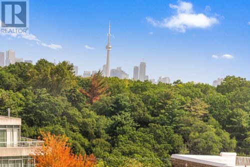 605 - 2118 Bloor Street W, Toronto, ON - Outdoor With View