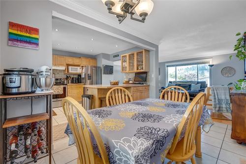 1620 Hatfield Avenue, Penticton, BC - Indoor Photo Showing Dining Room