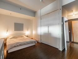 Master bedroom - 