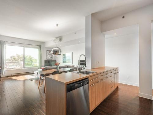 Kitchen - 509-7060 Rue Hutchison, Montréal (Villeray/Saint-Michel/Parc-Extension), QC - Indoor Photo Showing Kitchen