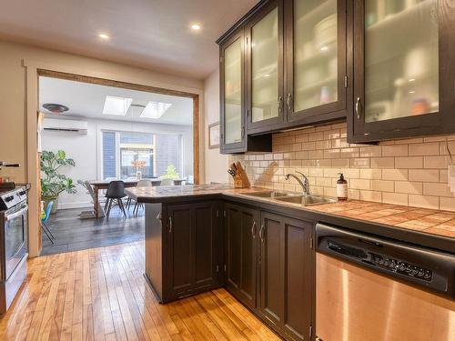 Cuisine - 6396  - 6400 Rue De La Roche, Montréal (Rosemont/La Petite-Patrie), QC - Indoor Photo Showing Kitchen With Double Sink