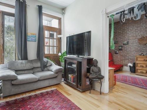 Living room - 4844  - 4846 Rue Adam, Montréal (Mercier/Hochelaga-Maisonneuve), QC - Indoor Photo Showing Living Room