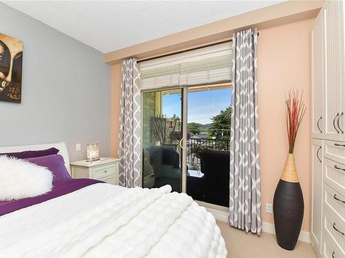 404-623 Treanor Ave, Langford, BC - Indoor Photo Showing Bedroom