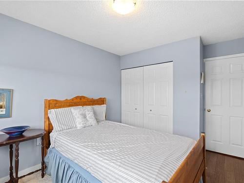 604-420 Linden Ave, Victoria, BC - Indoor Photo Showing Bedroom