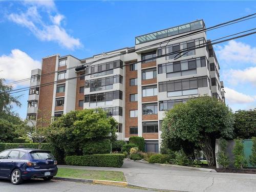 604-420 Linden Ave, Victoria, BC - Outdoor With Facade