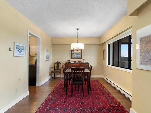 604-420 Linden Ave, Victoria, BC - Indoor Photo Showing Dining Room