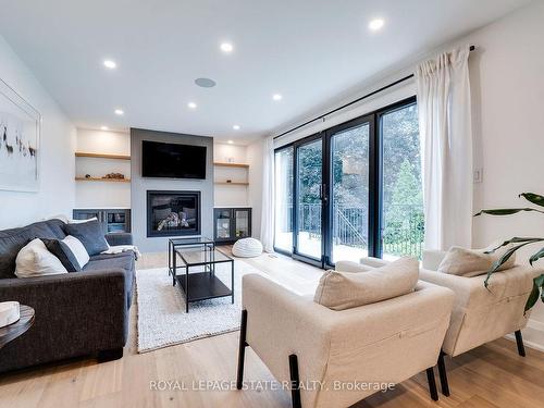 27 Hildegard Dr, Hamilton, ON - Indoor Photo Showing Living Room With Fireplace