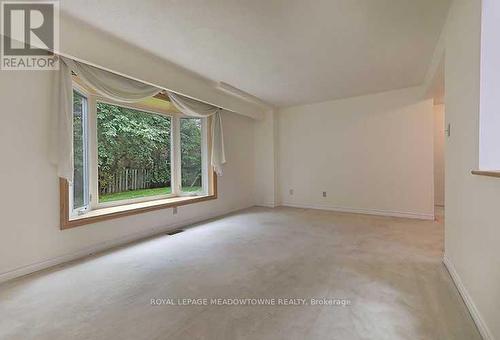 2822 Folkway Drive, Mississauga, ON - Indoor Photo Showing Other Room