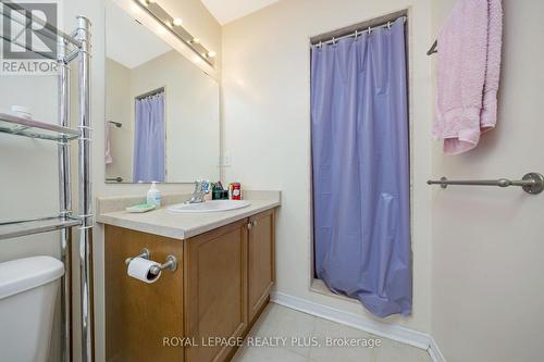 28 Eagleview Way, Halton Hills, ON - Indoor Photo Showing Bathroom