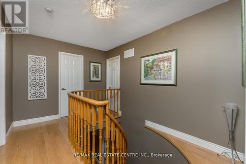 7271 Windrush Court, Mississauga, ON - Indoor Photo Showing Other Room