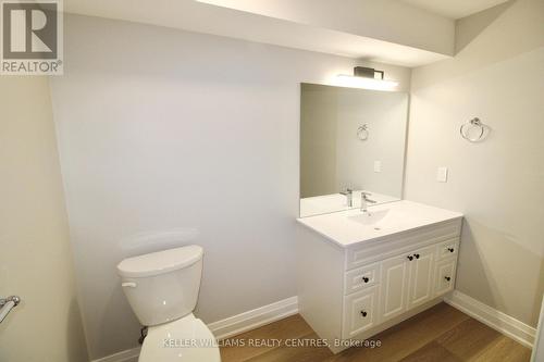 705 18Th Street, Hanover, ON - Indoor Photo Showing Bathroom